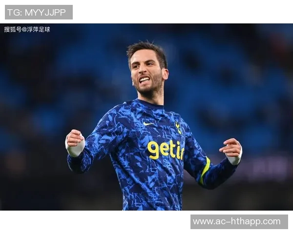 热刺官方宣布本坦库尔右腿筋手术成功预计伤缺三个月