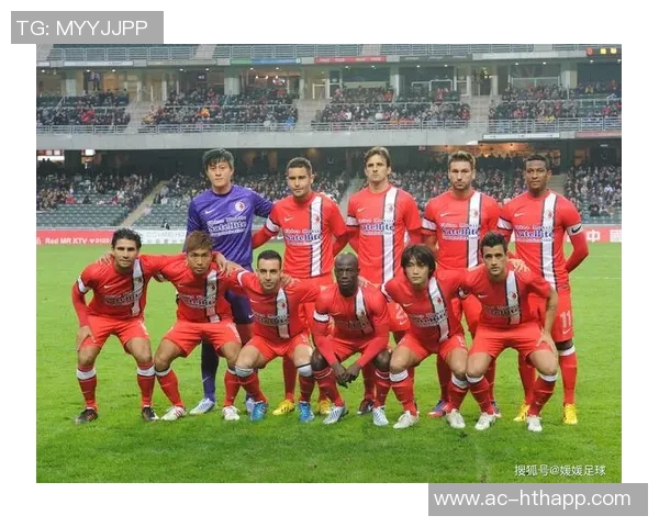 多特蒙德与沃尔夫斯堡争夺图卢兹后卫克雷斯维尔补强中卫阵容