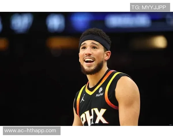 布克谈胶着比赛的重要性坚持不懈的精神是球队成功的基石 布克谈胶着比赛的重要性坚持不懈的精神是球队成功的基石