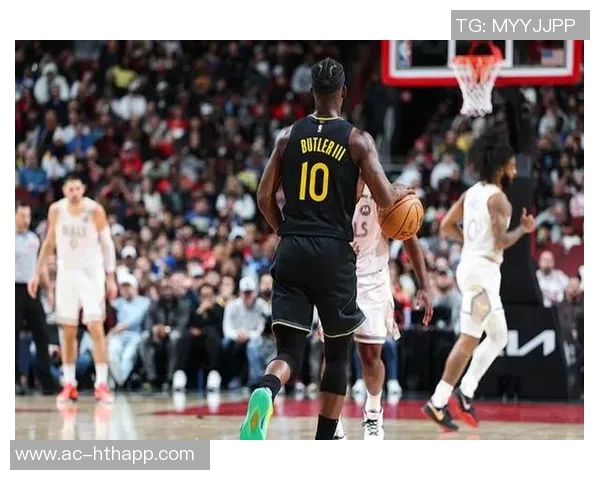 巴特勒全场表现惊艳砍下18分6篮板7助攻荣膺勇士最佳球员